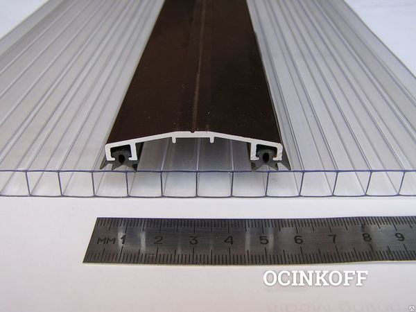 Фото Профиль алюминиевый-прижимная планка окрашенная RAL 8017 (шоколад), 6 м