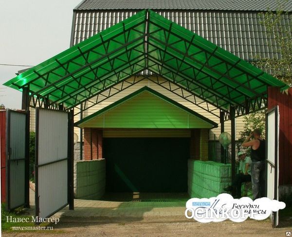 Фото Сотовый поликарбонат зеленыйза 4 мм 2,10 мx3,0 м
