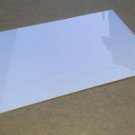 фото Монолитный поликарбонат белый опал молочный 3мм