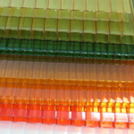 фото Сотовый поликарбонат Карбогласс Премиум Кристалл цветной 16 мм